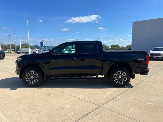 Certified 2024 Chevrolet Colorado Z71 w/ Z71 Convenience Package 2 AWD/4WD image 2