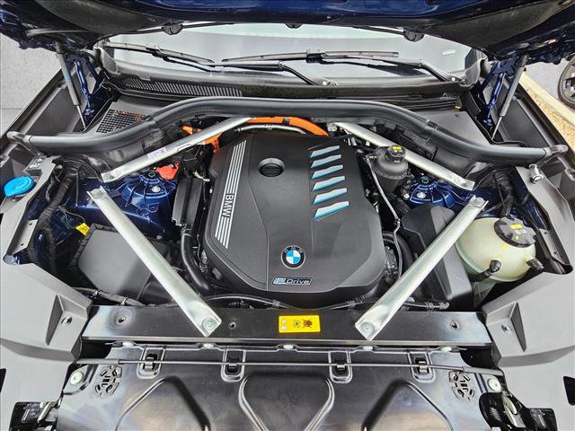 Certified 2023 BMW X5 xDrive45e w/ Executive Package image 24