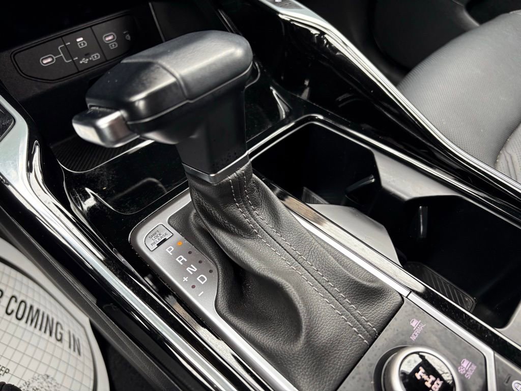 Used 2024 Kia Sorento SX Prestige image 38