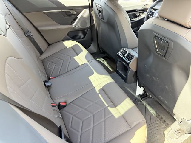 Used 2026 BMW 530i w/ Premium Package RWD image 14