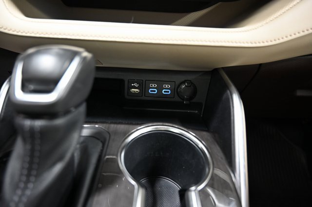 Used 2022 Toyota Highlander Platinum image 22