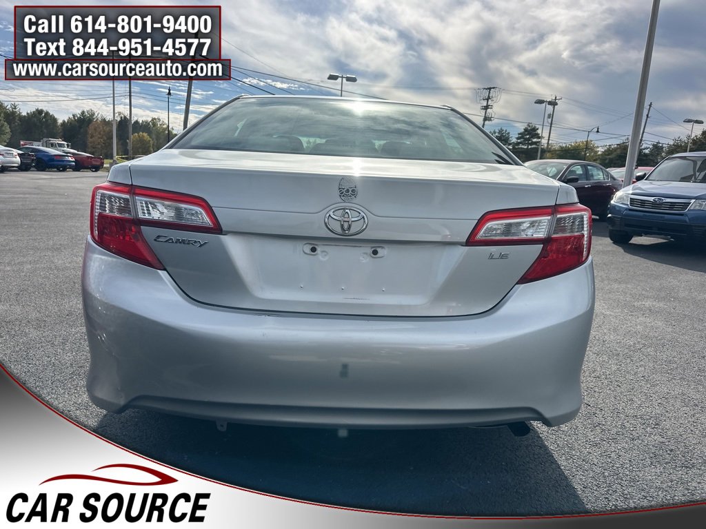 Used 2012 Toyota Camry LE image 4