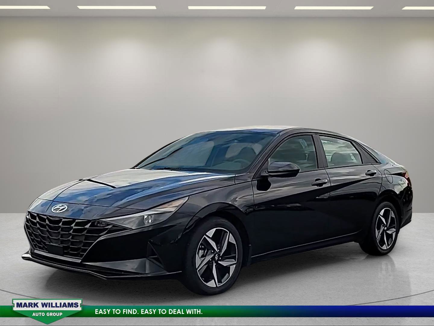 Used 2023 Hyundai Elantra SEL w/ Convenience Package FWD image 8