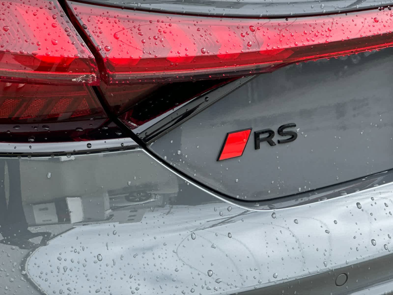 New 2026 Audi RS e-tron GT performance AWD/4WD image 32