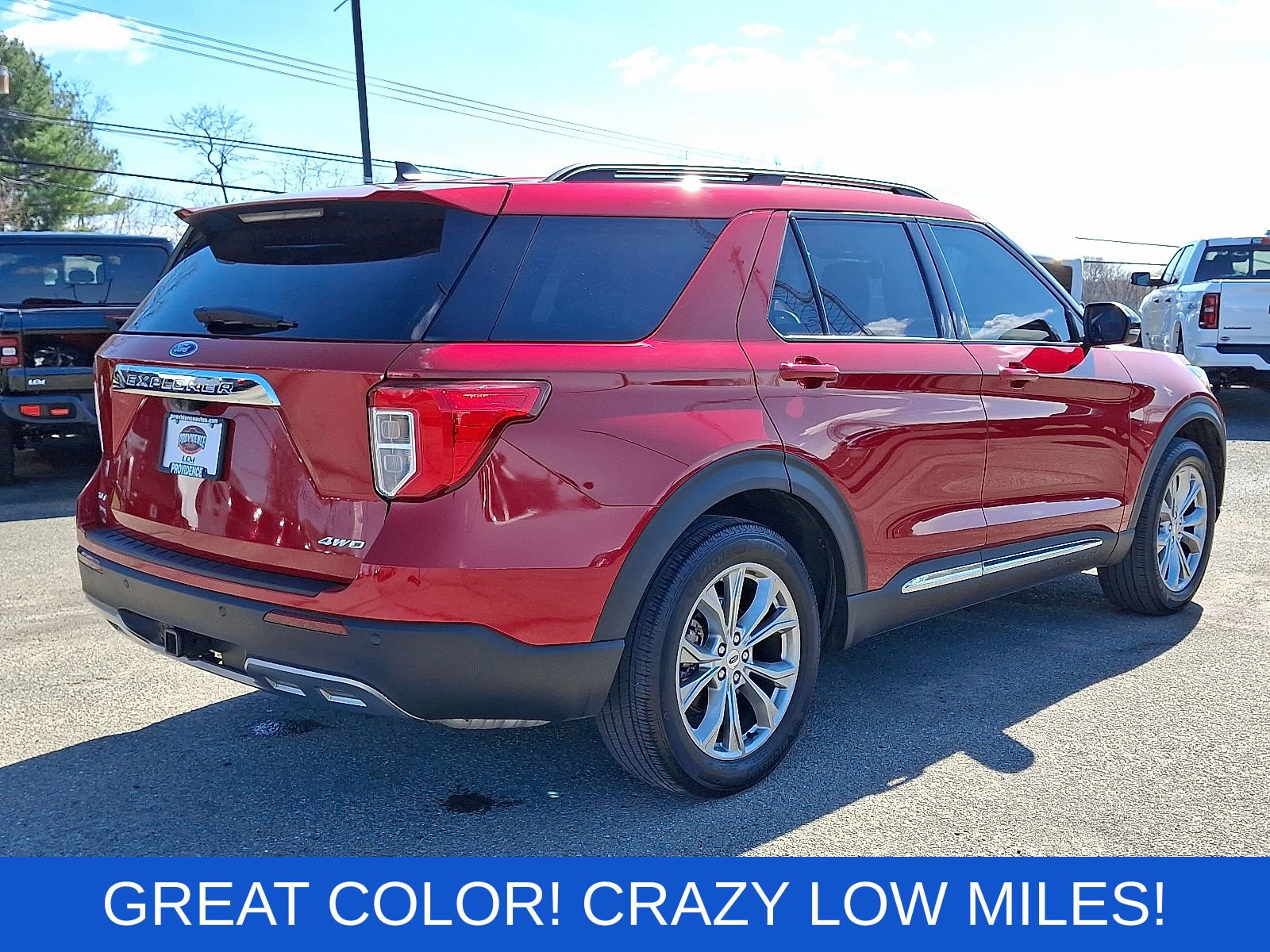 Used 2023 Ford Explorer XLT w/ Equipment Group 202A image 7