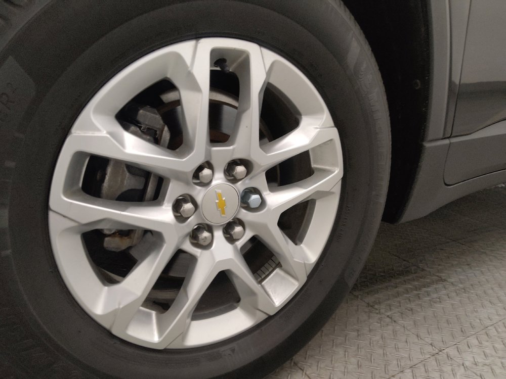 Used 2019 Chevrolet Traverse LS FWD image 31