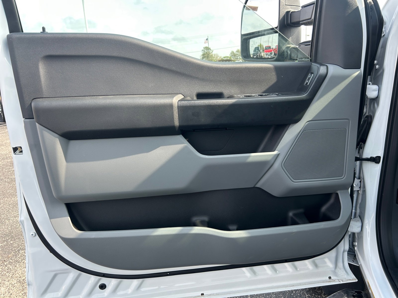 New 2026 Ford F550 4x4 Crew Cab image 20