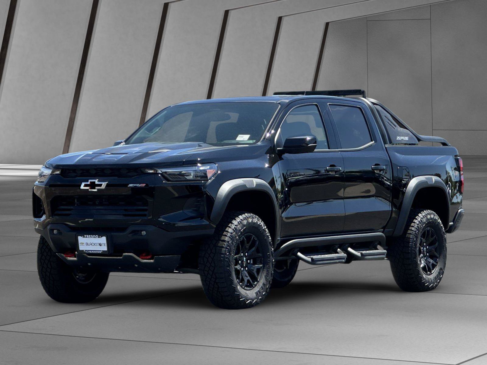 New 2026 Chevrolet Colorado ZR2 w/ Midnight Edition AWD/4WD image 8