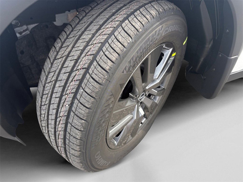 New 2025 Nissan Pathfinder SV image 19