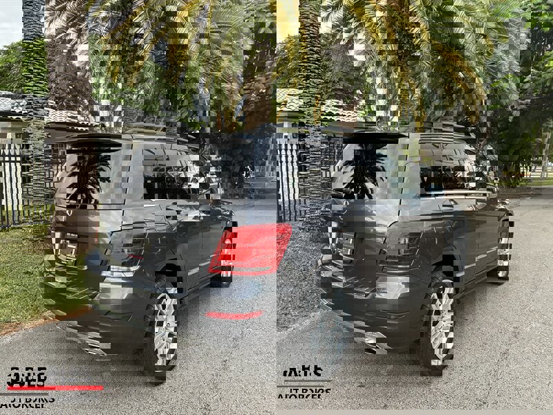 Used 2015 Mercedes-Benz GLK 350 2WD image 5