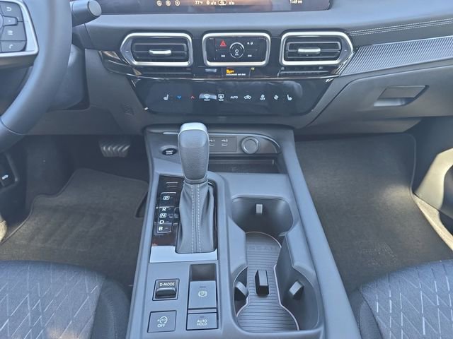 New 2026 Nissan Sentra SV image 3