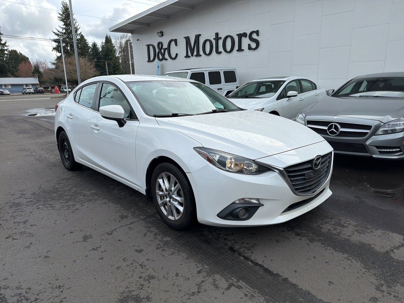 Used 2015 MAZDA MAZDA3 i Touring image 1