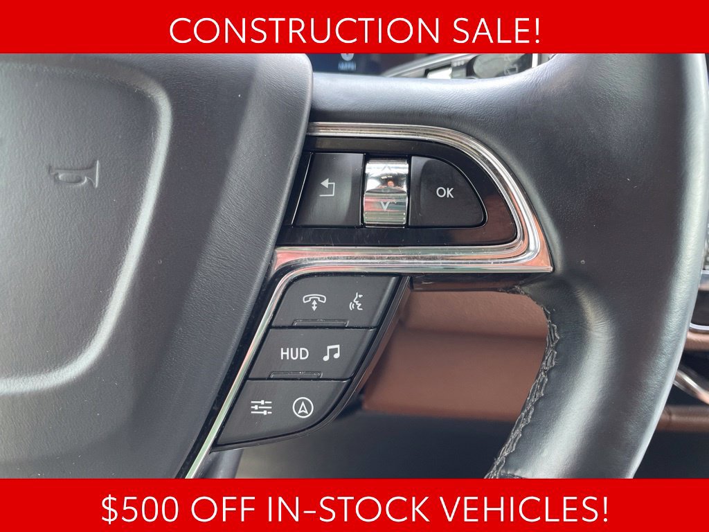 Used 2022 Lincoln Navigator Reserve AWD/4WD image 30