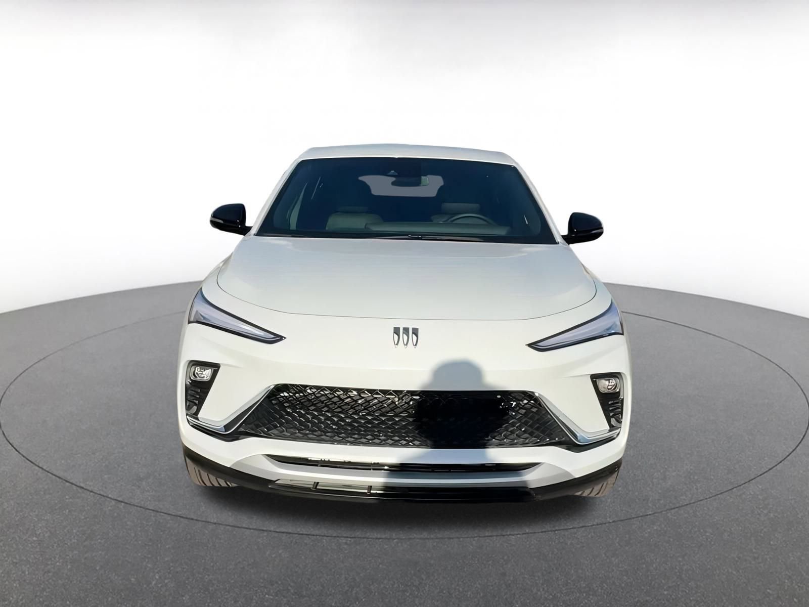 Used 2025 Buick Envista Sport Touring image 3