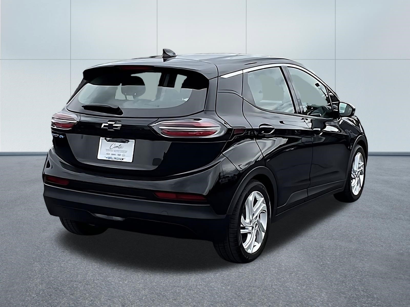 Used 2023 Chevrolet Bolt LT FWD image 6
