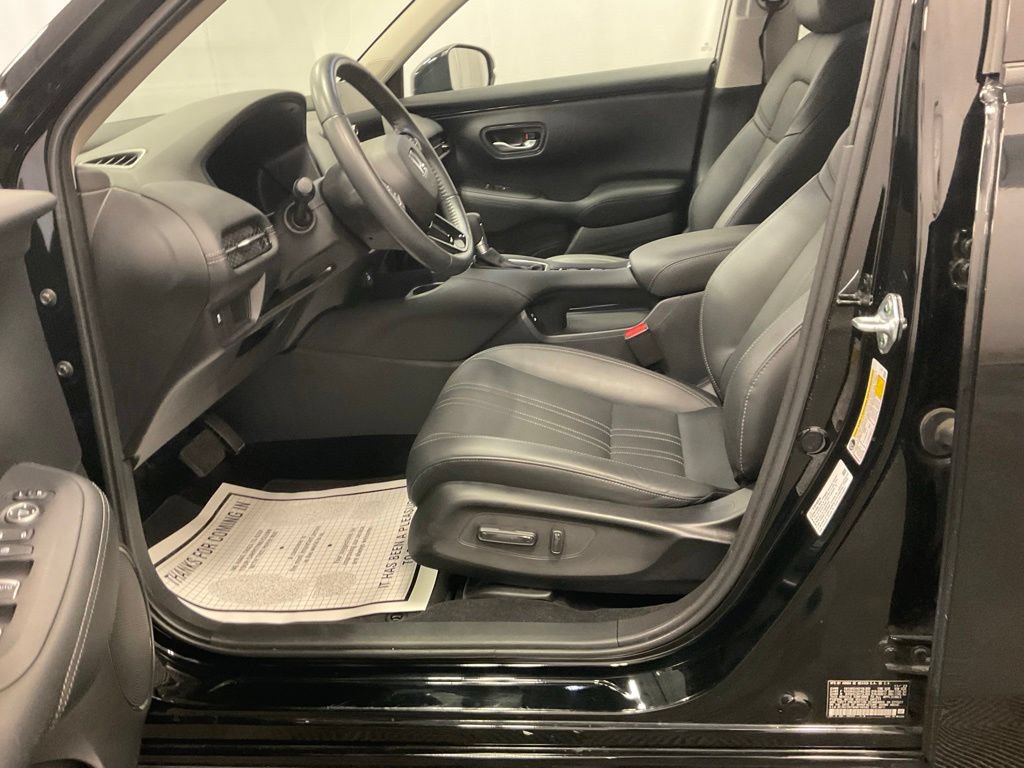 Used 2024 Honda HR-V EX-L image 13