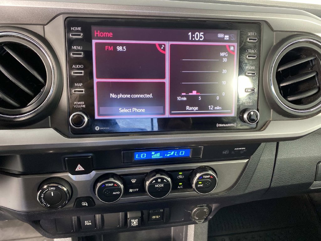 Used 2022 Toyota Tacoma SR5 AWD/4WD image 20