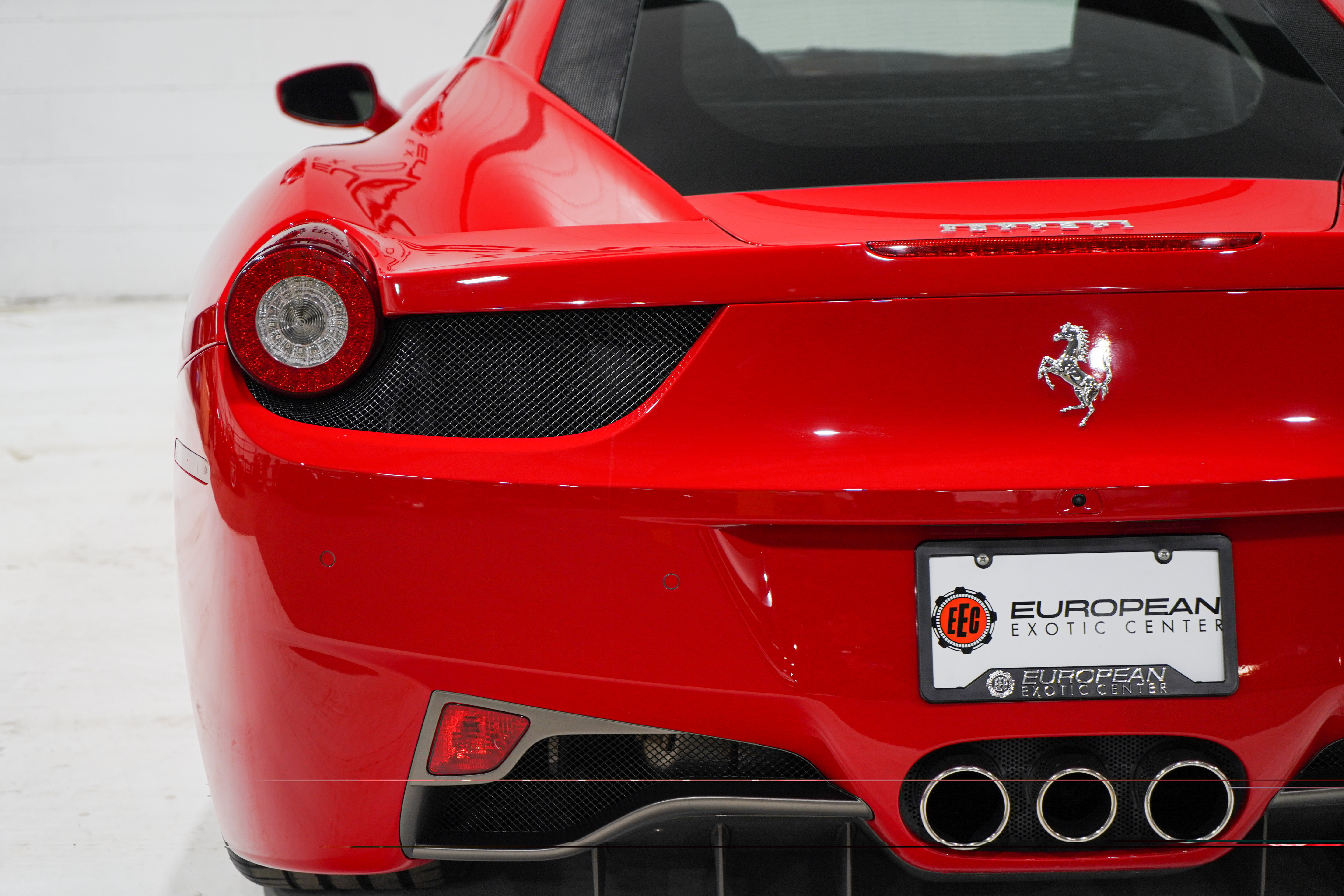 Used 2014 Ferrari 458 Italia Coupe RWD image 34