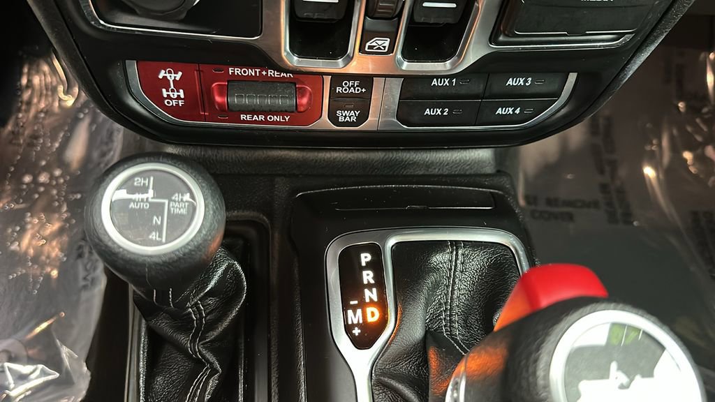 Used 2024 Jeep Wrangler Unlimited Rubicon 4xe image 28