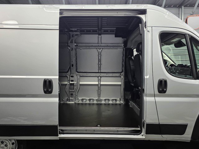 Used 2023 RAM ProMaster 1500 w/ Convenience Group FWD image 13