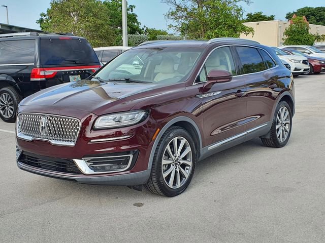Used 2019 Lincoln Nautilus Select image 3