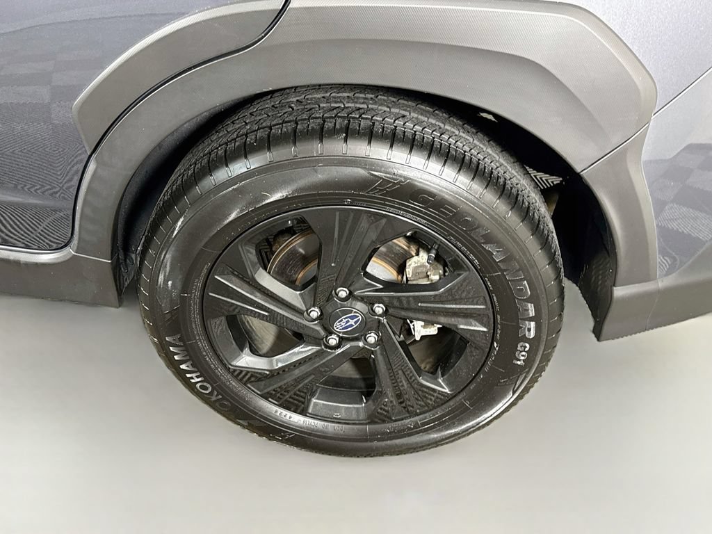 Used 2024 Subaru Crosstrek 2.0i AWD/4WD image 33