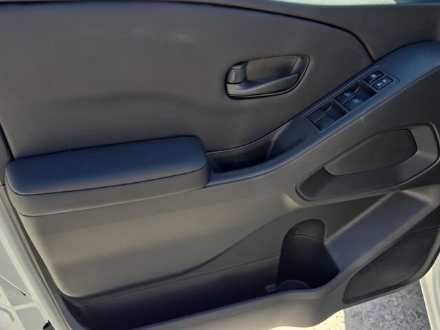 New 2026 Nissan Frontier S image 17