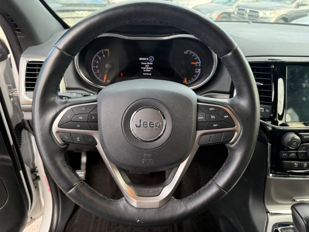 Used 2019 Jeep Grand Cherokee Altitude RWD image 19