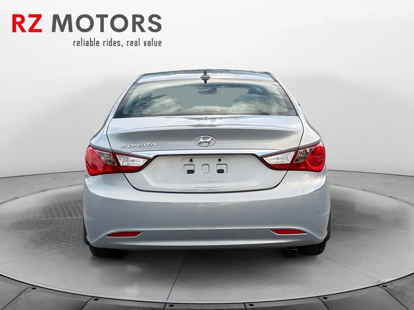 Used 2012 Hyundai Sonata GLS FWD image 5
