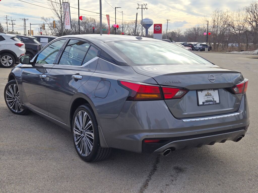 Used 2023 Nissan Altima 2.5 SL image 14