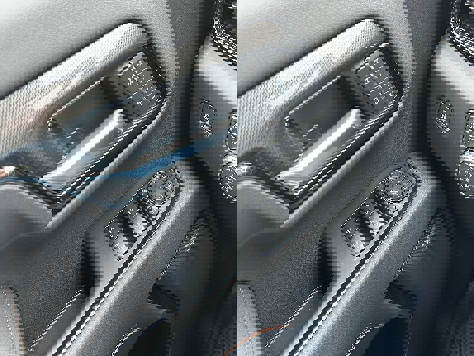 New 2026 GMC Sierra 3500 AT4 w/ AT4 Premium Plus Package image 34