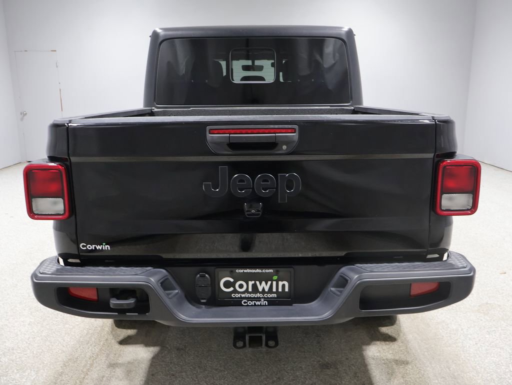 Used 2023 Jeep Gladiator Sport AWD/4WD video 3