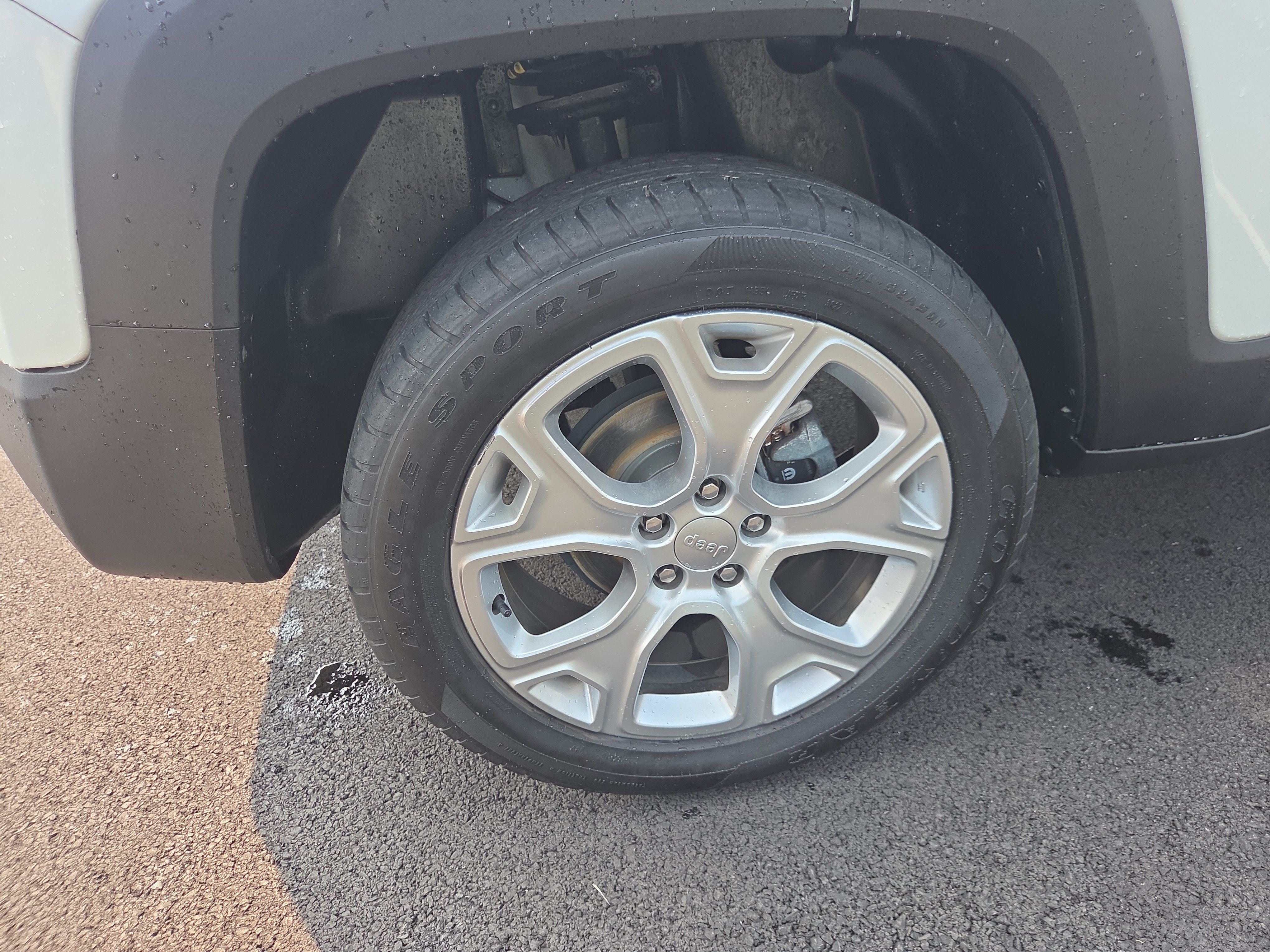 Certified 2022 Jeep Renegade Limited AWD/4WD image 29