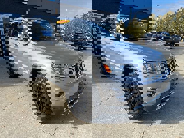 Used 2015 Jeep Grand Cherokee Limited image 1