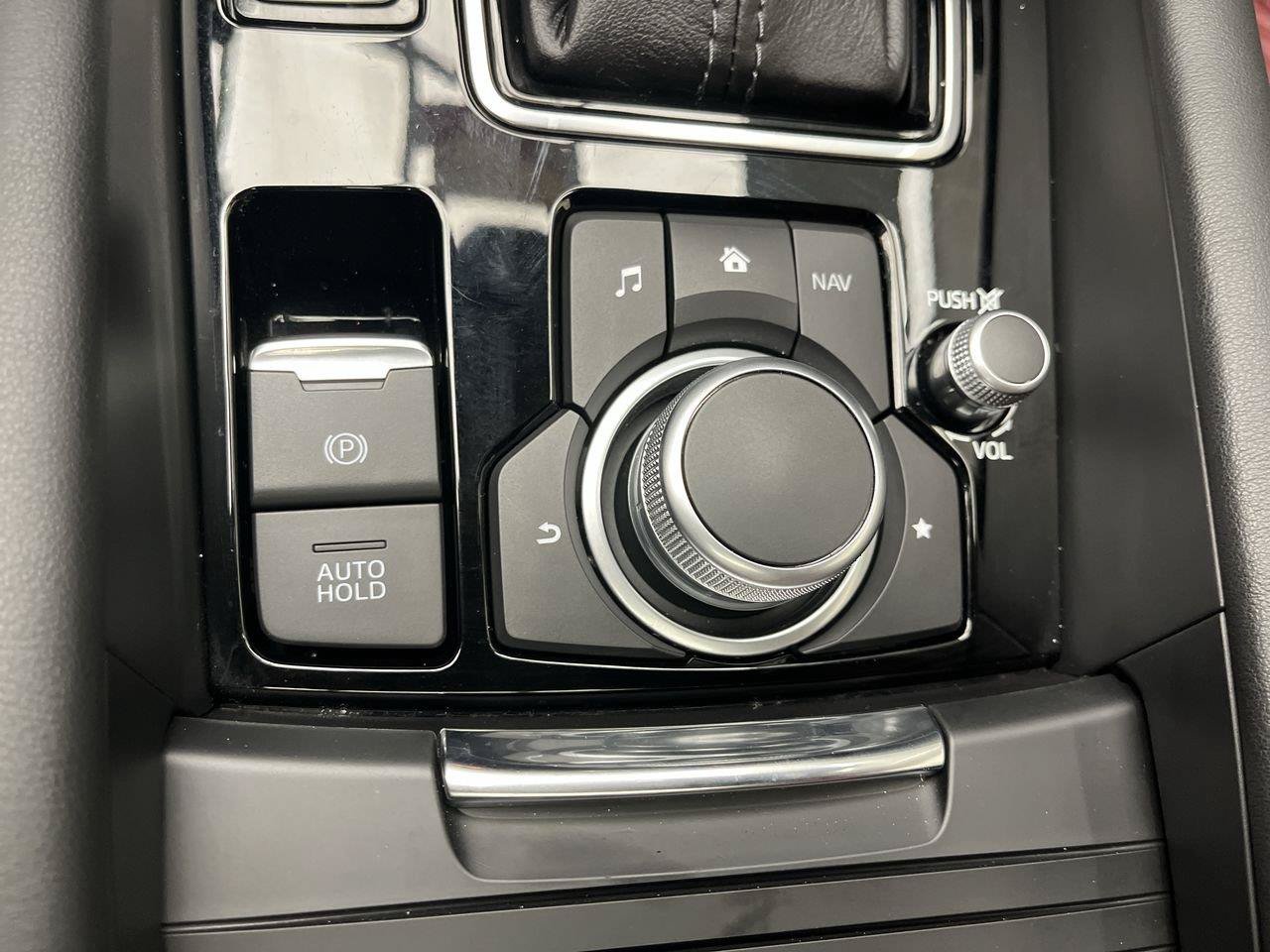 Certified 2021 MAZDA MAZDA6 Carbon Edition FWD image 18