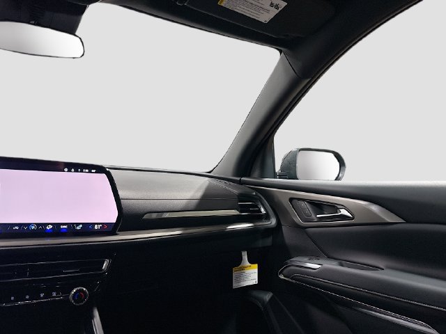 New 2026 Chevrolet Traverse LT FWD image 25