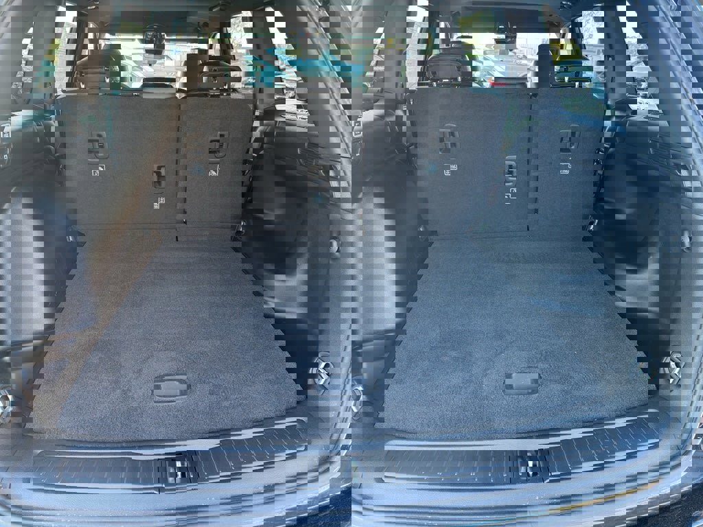 New 2025 Jeep Grand Cherokee Altitude image 21