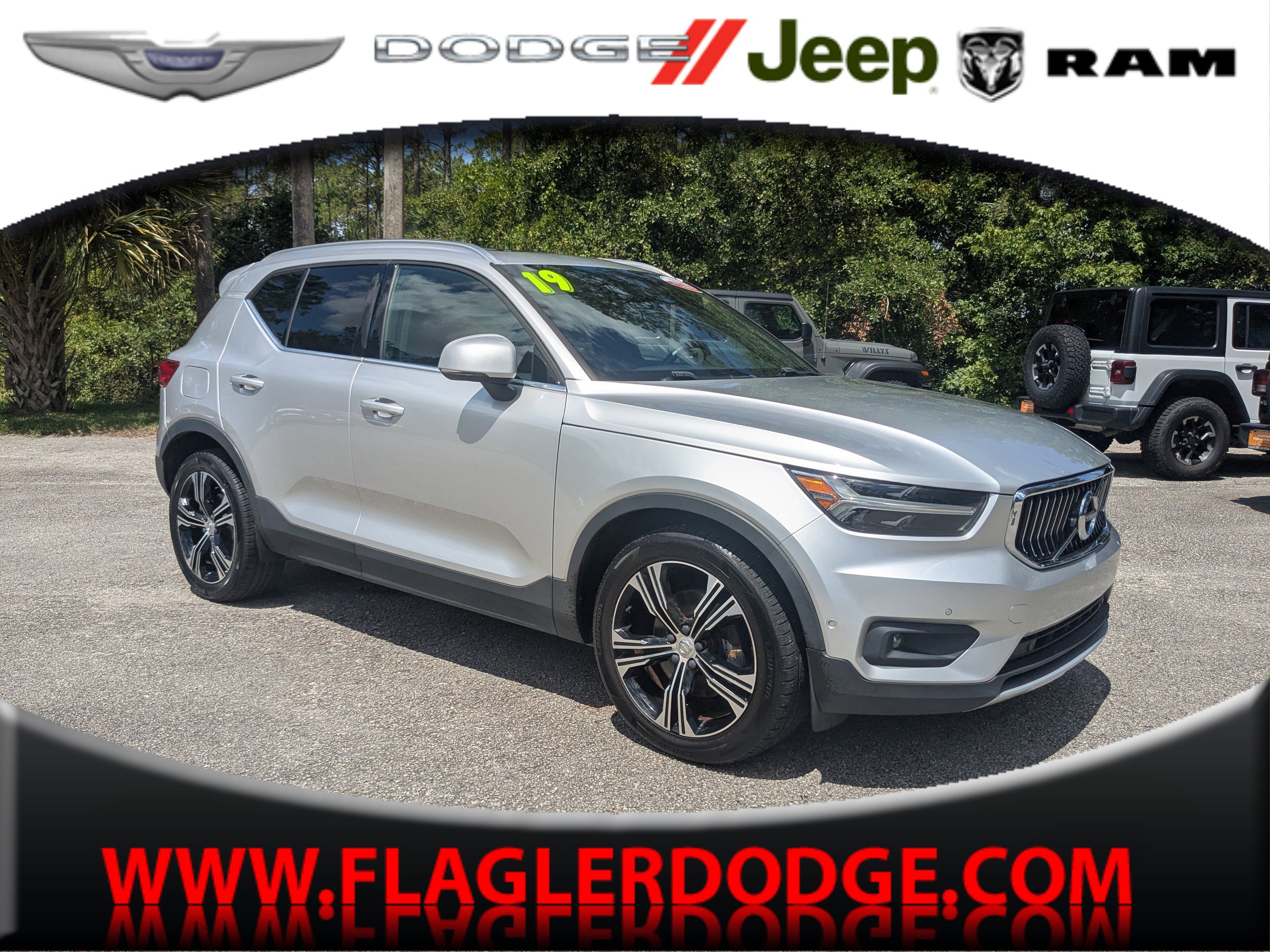Used 2019 Volvo XC40 T4 Inscription