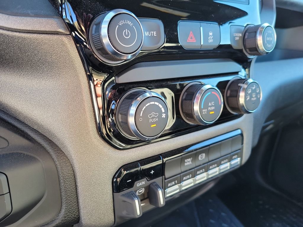 New 2026 RAM 5500 Tradesman w/ Chrome Appearance Group image 11