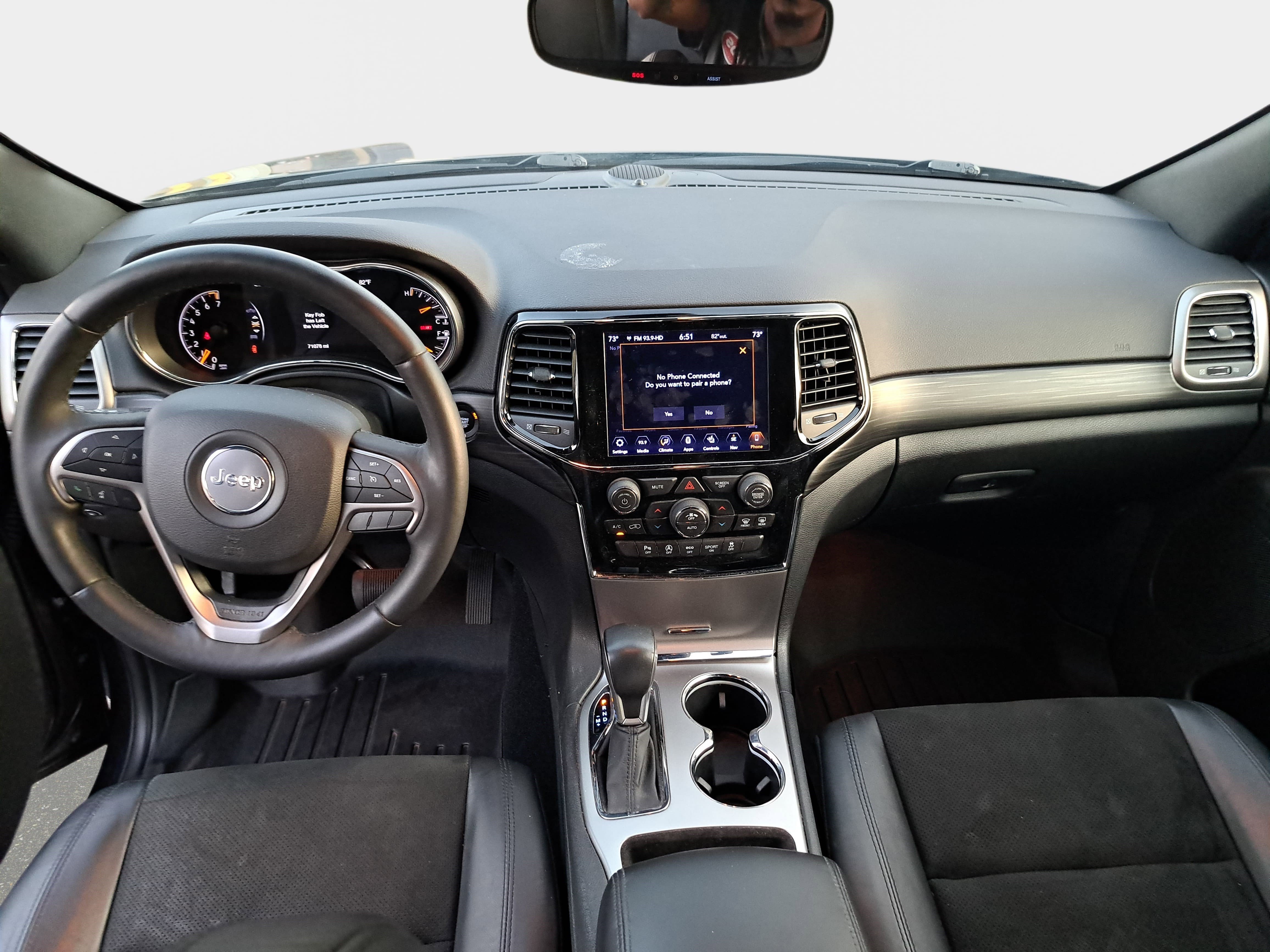 Used 2019 Jeep Grand Cherokee Altitude image 9