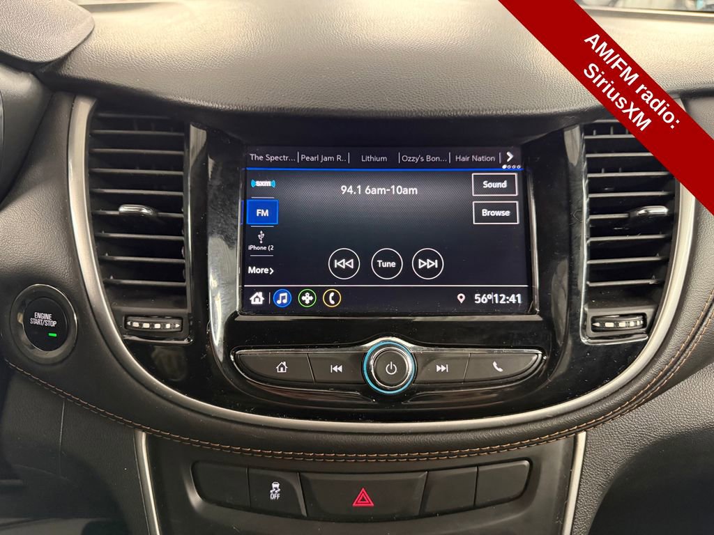 Used 2021 Chevrolet Trax LT w/ LT Convenience Package image 23