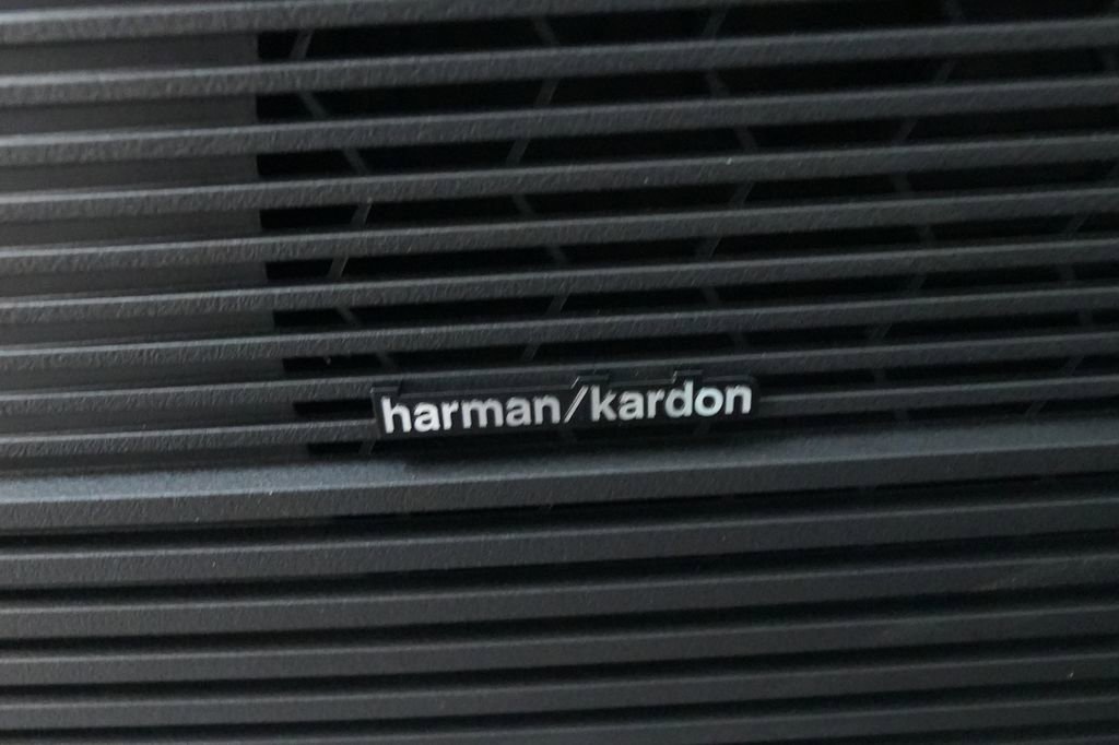 New 2026 Subaru Outback Limited image 17