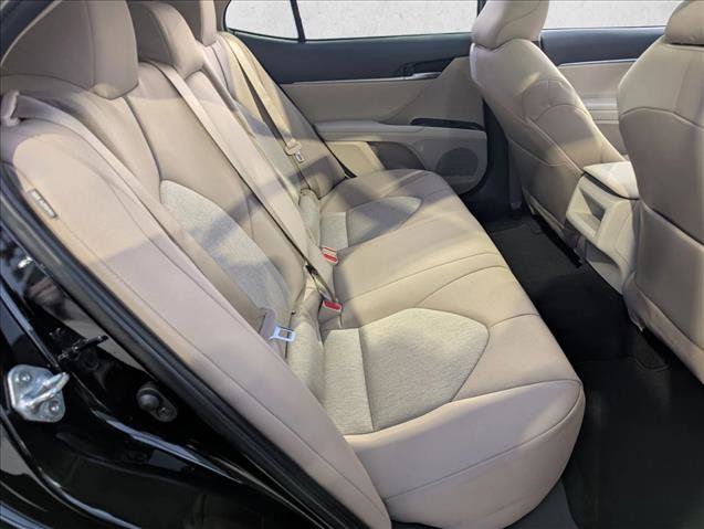 Used 2023 Toyota Camry LE image 18