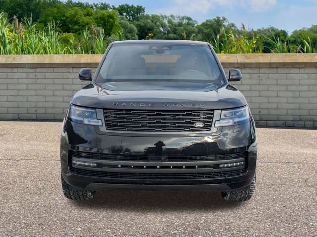 New 2026 Land Rover Range Rover Long Wheelbase SE image 2