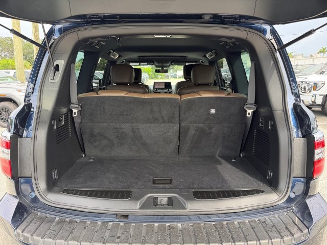 Used 2023 Nissan Armada Platinum w/ Captain's Chairs Package AWD/4WD image 16
