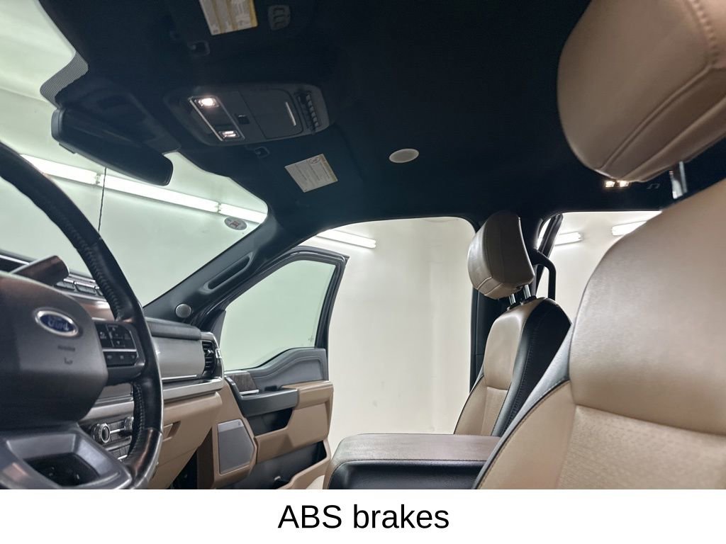 Used 2023 Ford F450 Lariat w/ Lariat Ultimate Package image 32
