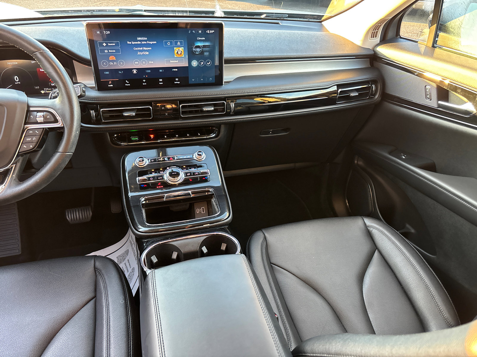 Used 2023 Lincoln Nautilus FWD image 30