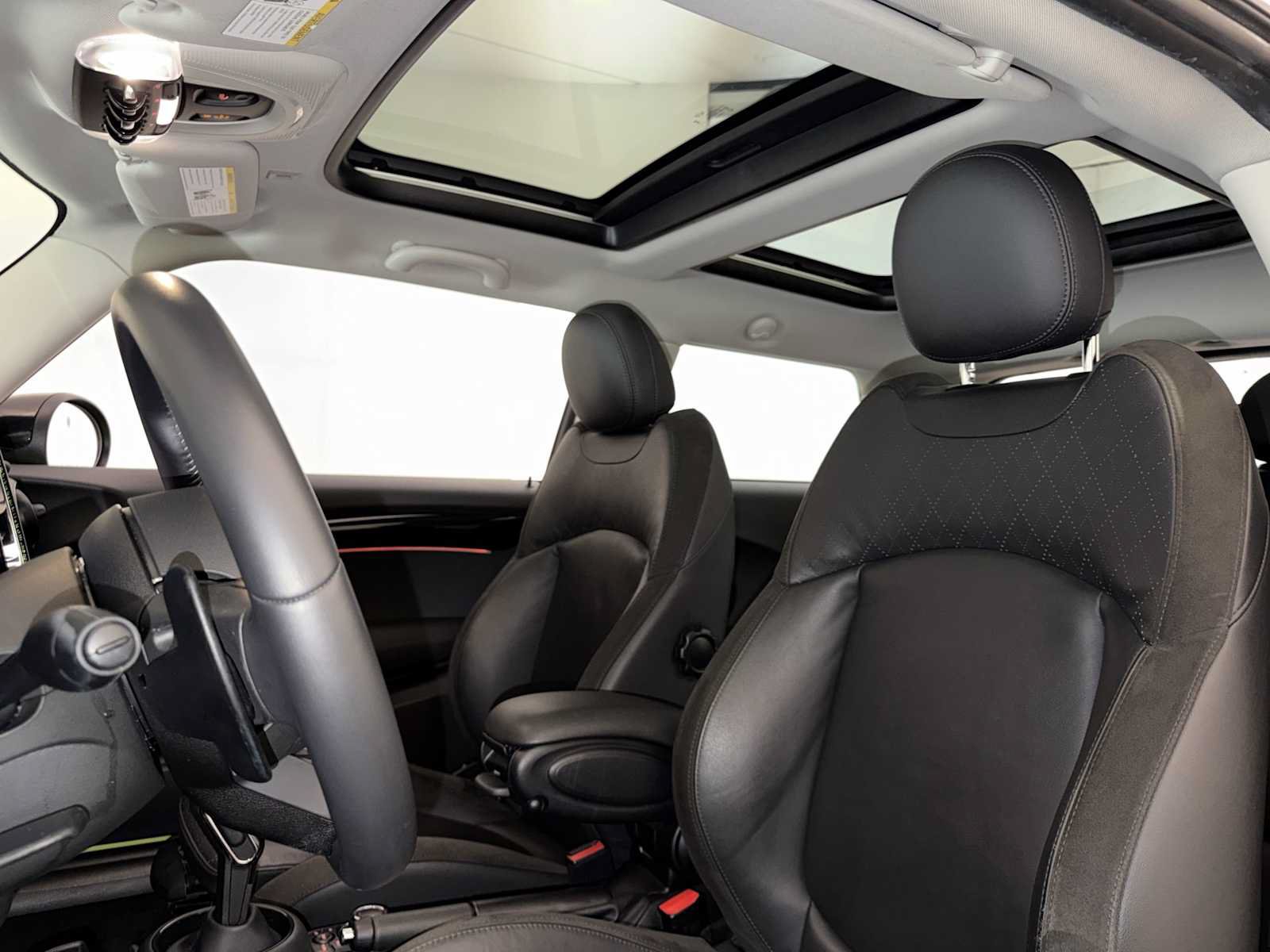 Used 2023 MINI Cooper S w/ Signature Upholstery Package FWD image 20
