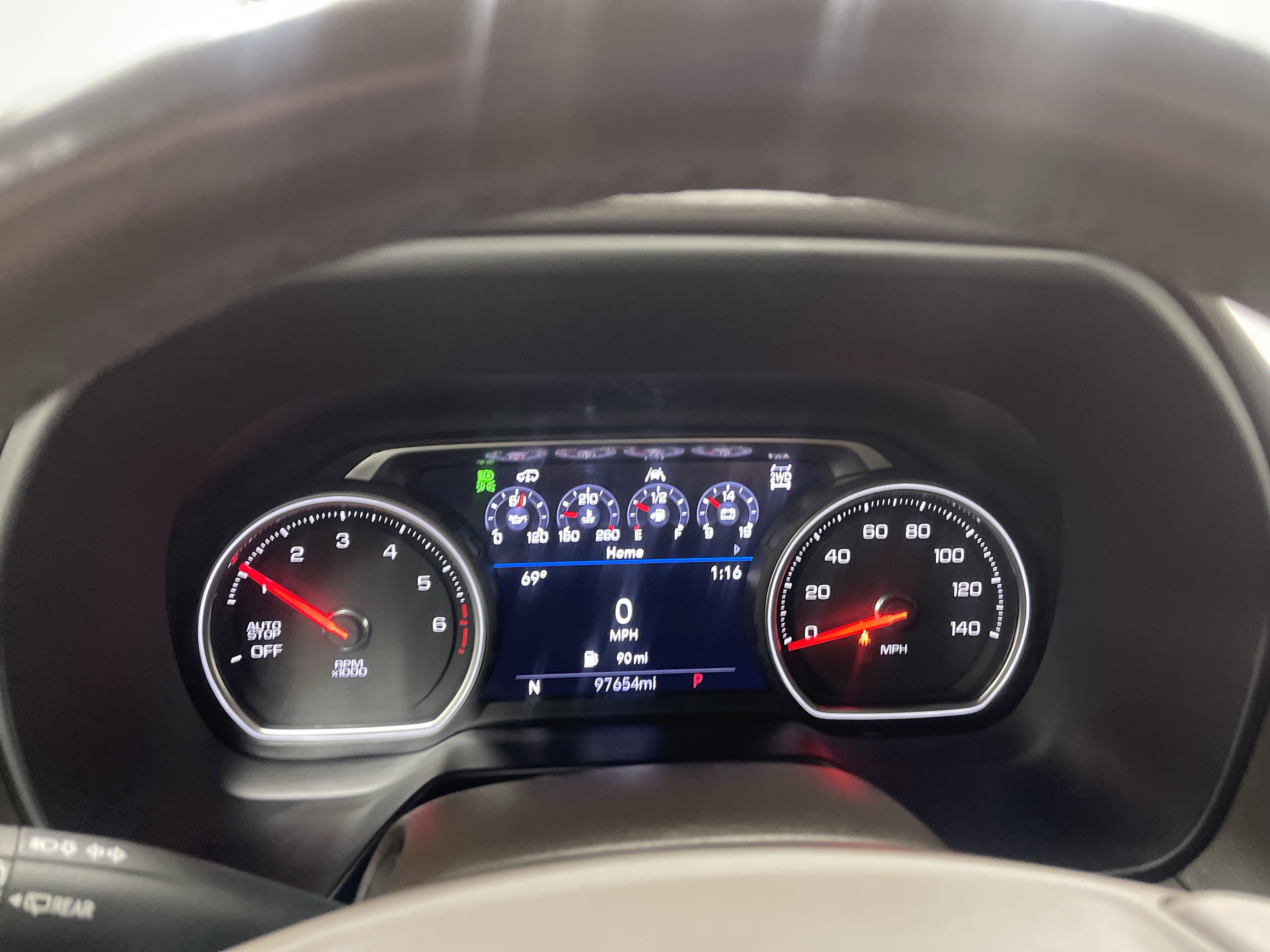 Used 2021 Chevrolet Suburban Z71 w/ Z71 Off-Road Package AWD/4WD image 31