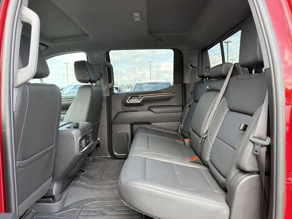 Used 2024 GMC Sierra 1500 SLT w/ SLT Premium Plus Package AWD/4WD image 19